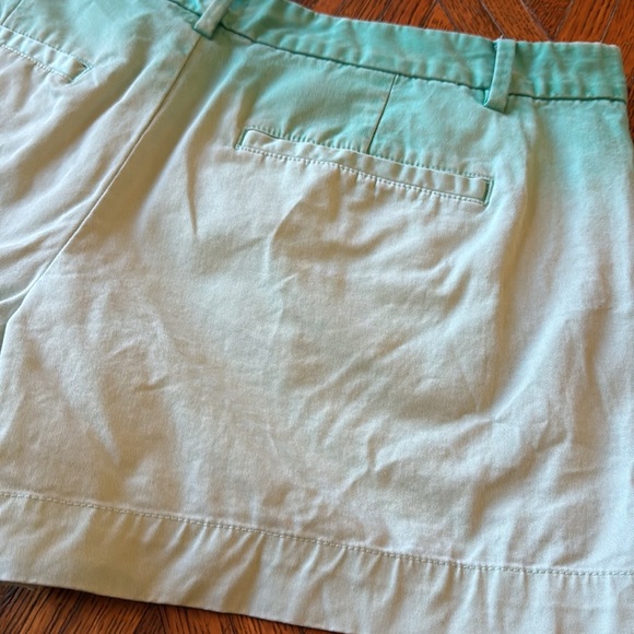 GAP ombré khaki shorts - Picture 14 of 15